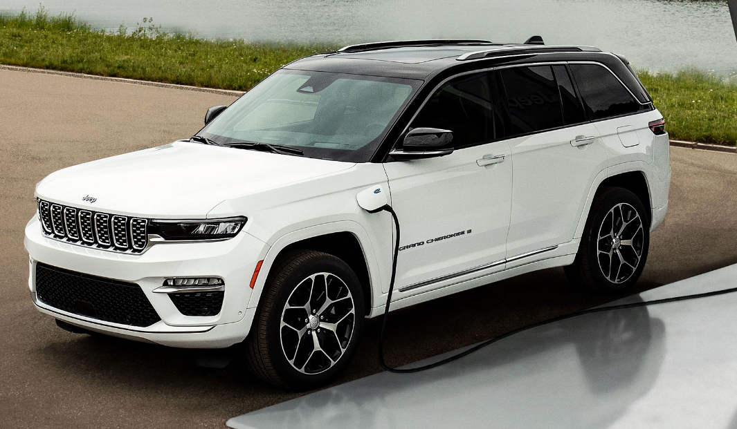 2025 Jeep Grand Cherokee Redesign & Specs